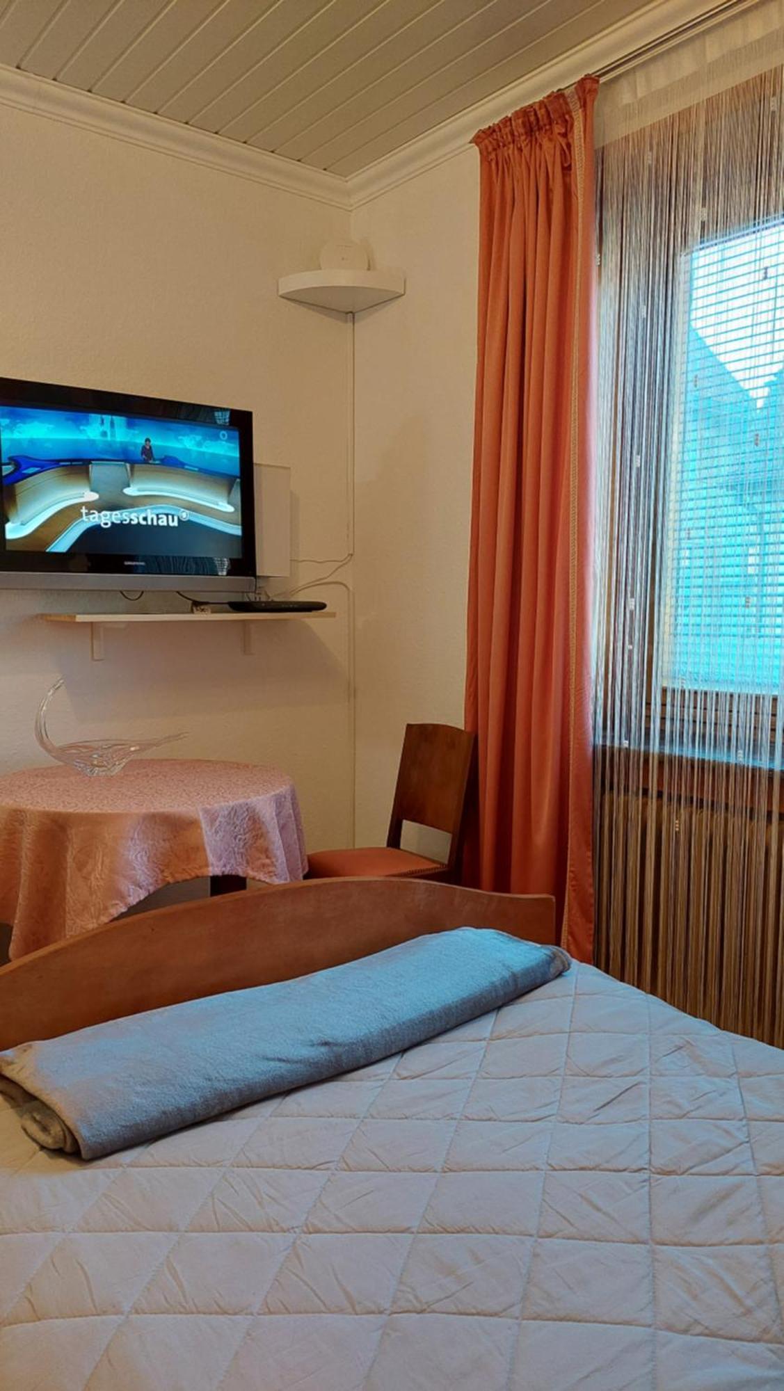 Fremdenzimmer Familie Foerster วิลลิงเงน-ชเวนนิงเงน ภายนอก รูปภาพ